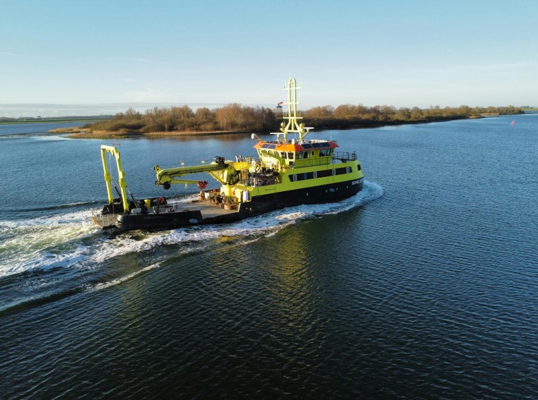 Why Renting Dredge Equipment is Cost-Effective for Large Projects