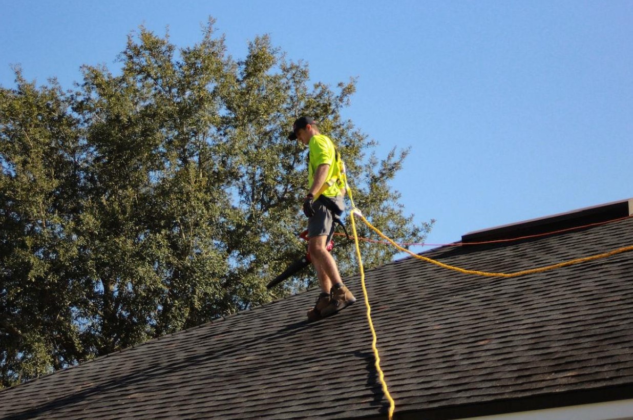 Common Roofing Problems Property Managers Must Address